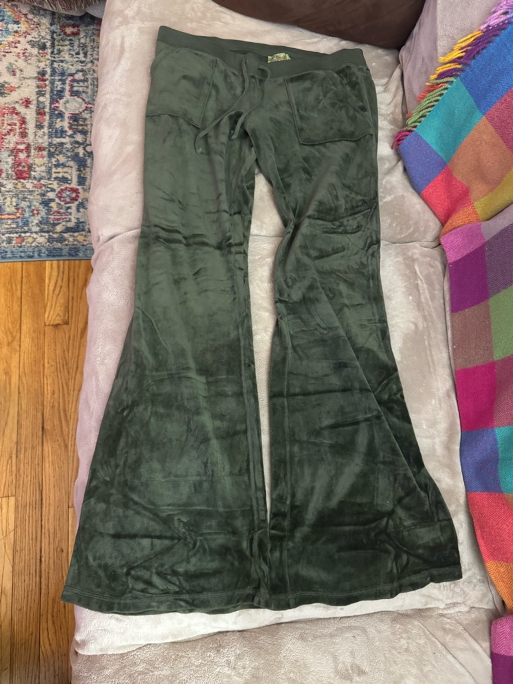 Juicy Couture Vintage Early Y2K Olive Green Velour
Track Pants Sweats
